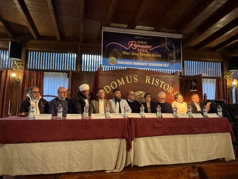 “Iftar, una tavola unita”: centinaia di persone a Torpignattara